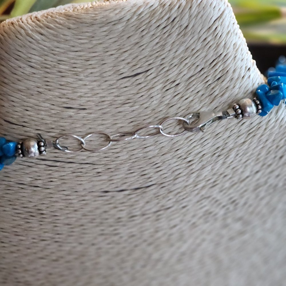 Beautiful Color-Enhanced Turquoise Jewelry Set - Picture 6 of 6
